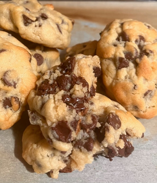 Thique Chocolate Chip Cookies